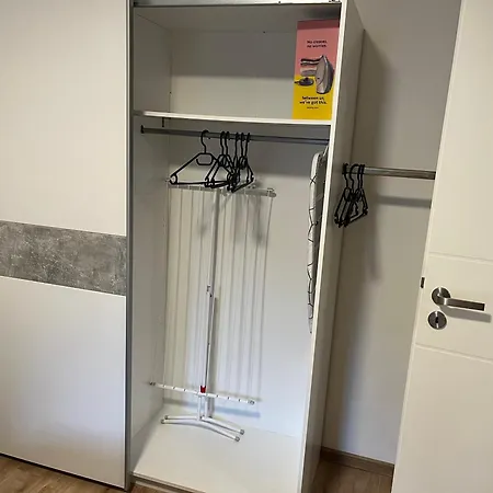 Lägenhet Zentral Wohnen Am Marktplatz Mit Balkon & Netflix *