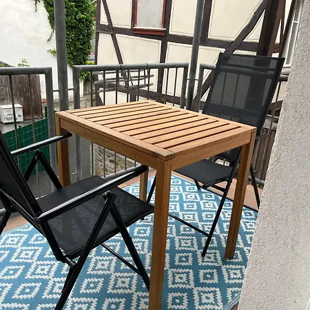 Zentral Wohnen Am Marktplatz Mit Balkon & Netflix *